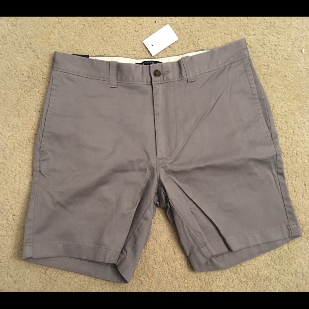 J Crew Factory 7” Reade Flex Chino Shorts (Gray)